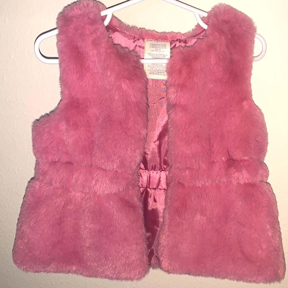 No sleeves jacket faux furry Rose pink material
